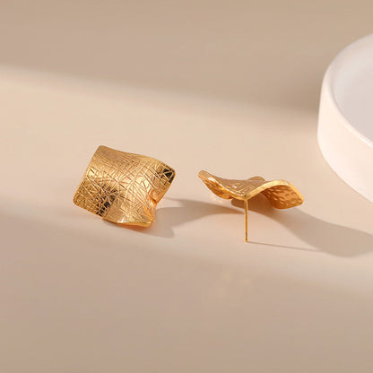 French Retro Irregular Stud Earrings